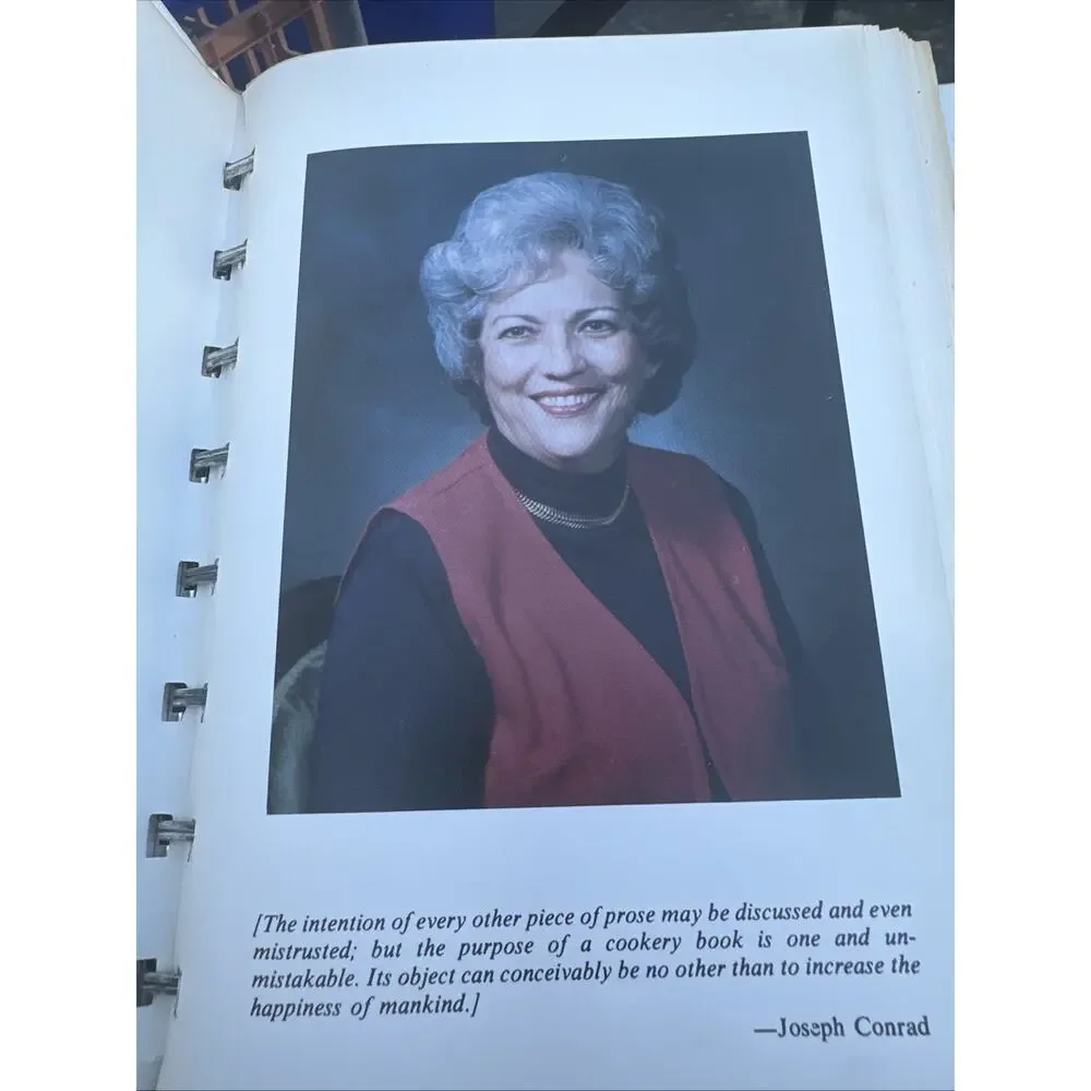 She Cooks By Ear Old Southern Cookery Frances S. James 3rd Edition‎ Binder